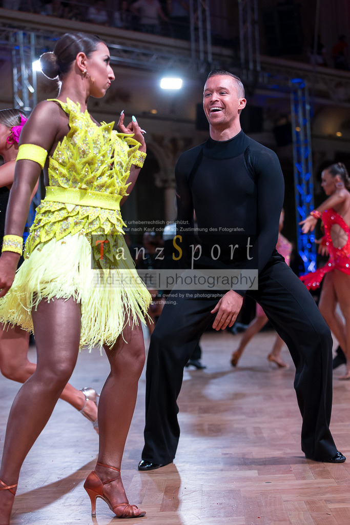 20240706_WDSF_WO_Latin_9079 | Tanzsportbilder, Standardtanz, Lateintanz, WDSF, DTV, LTVB, dancecomp, goc, hessen tanzt, blaues band der spree, walzer, tango, wiener walzer, slowfox, quickstepp, samba, rumba, cha-cha-cha, paso doble. jive, hd-kroft photography, turniertanzsport