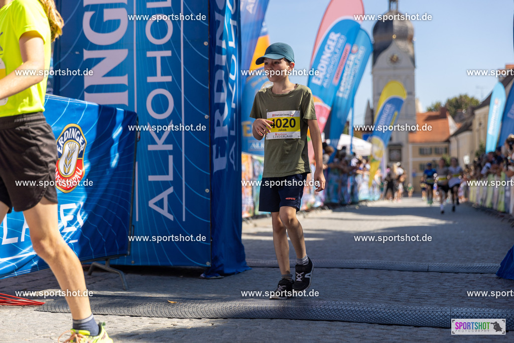 VJ__3371 | Stadtlauf Erding 2025 #stadtlauferding #erdingstadtlauf #stadtlauf_erding #laufmotivation #trisporterding #yourpictrs #sportshot_your_pictrs