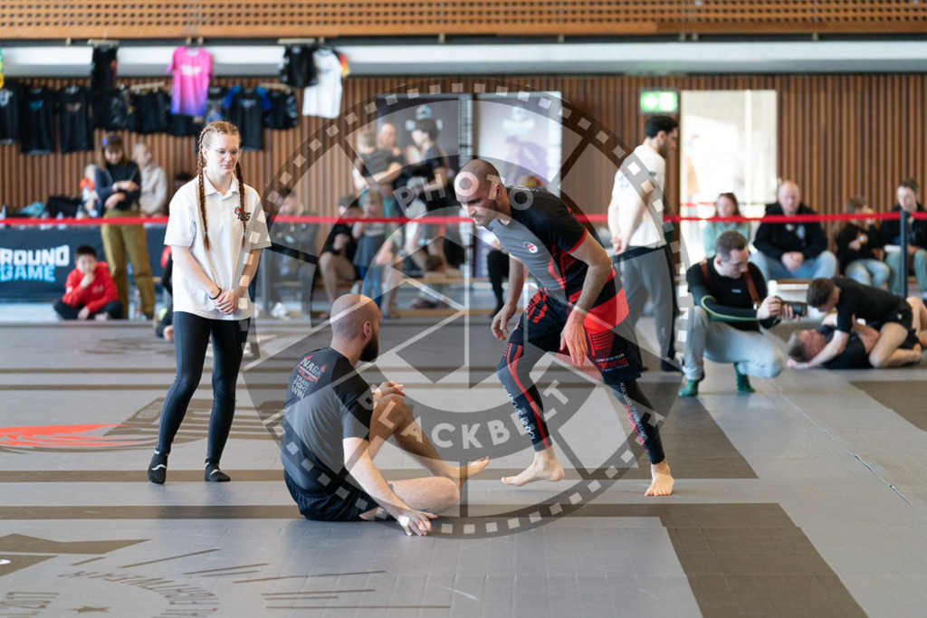 20250329PBB1942 | Fighters compete during the International Luta Livre (ILLCS) Germany IX Spring 2025 Competition spring on March 29, 2025 in Hannover, Germany.© Chiara Dazi