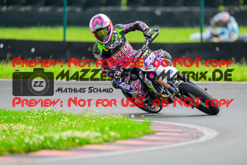 MaZZes_FotoMatrix_240622_6007705_5686 | S3