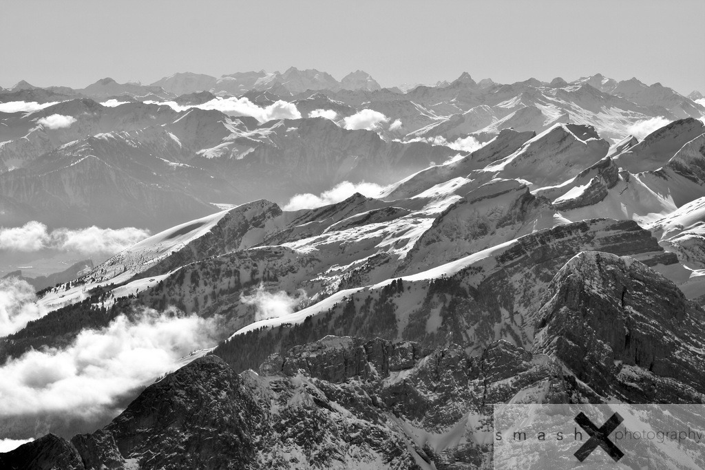 Snowy Peaks 02 B/W | (Switzerland/Schweiz)