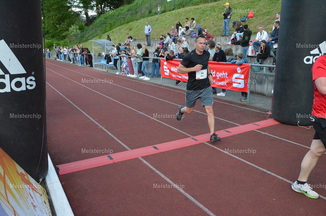 19-28-22_ | Meisterchip Fotoshop - Realisiert mit Pictrs.com