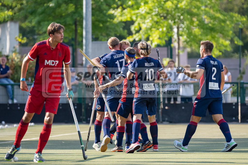 HK_20220903_109731 | 1. Bundesliga Herren Düsseldorfer HC - Mannheimer HC am 3.9.2022 DHC Düsseldorf, Düsseldorf , Linus Müller ( Mannheimer HC #10 )