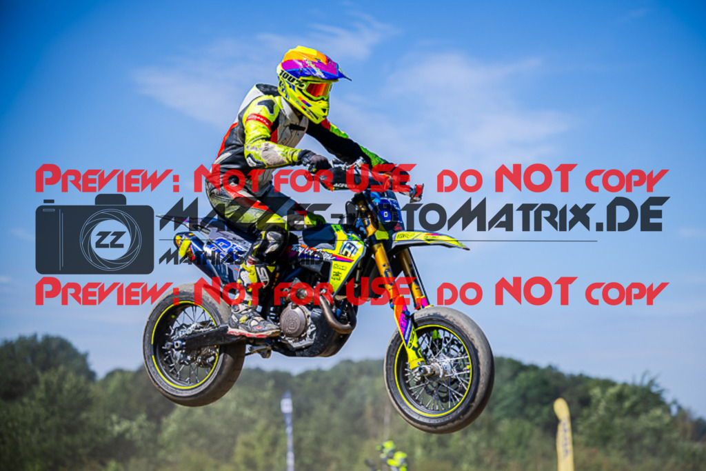 MaZZes_FotoMatrix_220903_1259 | S3