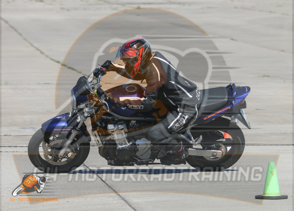 IMG_0005 | gh-motorradtraining-foto.de - Realisiert mit Pictrs.com