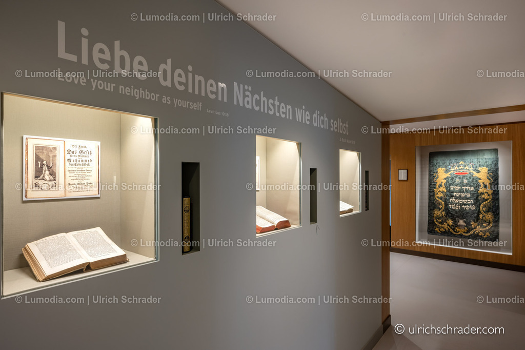 _ulrichschrader.com-235 | Stockfoto und Bilderpool mit Bildmaterial aus Deutschland, dem Harz, Halberstadt, Quedlinburg, Wernigerode und weltweit. Qualitativ hochwertige und professionelle Fotos anschauen und kaufen. - Realisiert mit Pictrs.com