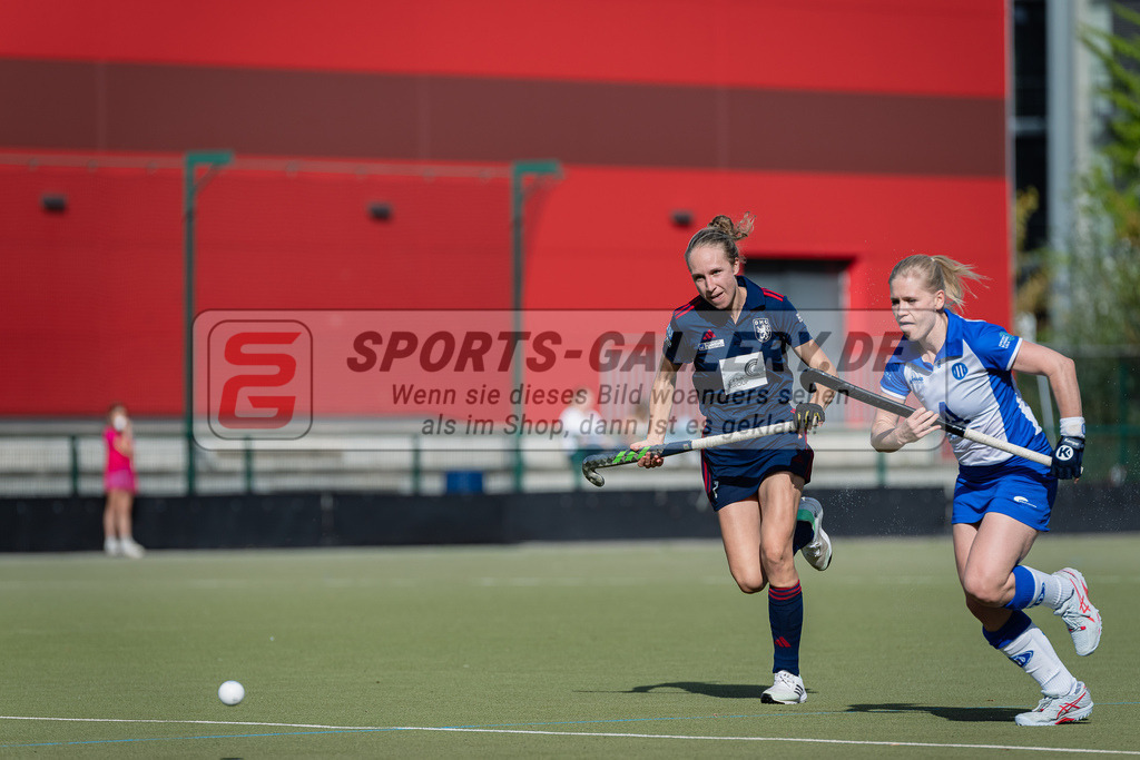 HK_20231007_105087 | 1.Bundesliga Damen Düsseldorfer HC - Großflottbeker THGC am 7.10.2023 DHC, Düsseldorf , Lisa Nolte ( Düsseldorfer HC #17 ) , Kaja Hansen ( Großflottbeker THGC )