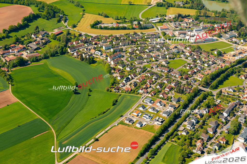 Das Luftbild zeigt :  Kemnath - Die Luftaufnahme wurde 2024 vom UL-Flugzeug aus erstellt ( keine Drohne ) - Hochauflösende Luftaufnahme - Für grossformatige Ausdrucke geeignet. Die Geschenkidee !Mit Lizenz und Bildrechte bestellbar