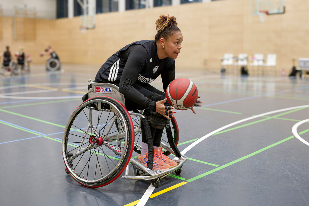Frauen  Nationalmannschft Rollstuhlbasketball 038 | Sportfotos und Eventgalerien von FX-Sportfotografie. Bilder von Fußball, Vereinsveranstaltungen und Events direkt ansehen und als Download bestellen. - Realisiert mit Pictrs.com