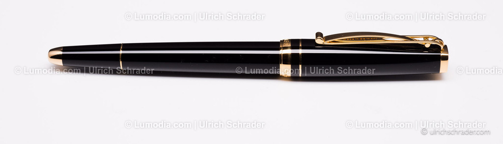 _ulrichschrader.com-83 | Stockfoto und Bilderpool mit Bildmaterial aus Deutschland, dem Harz, Halberstadt, Quedlinburg, Wernigerode und weltweit. Qualitativ hochwertige und professionelle Fotos anschauen und kaufen. - Realisiert mit Pictrs.com