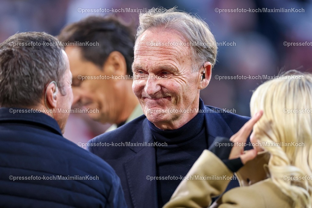 FCB18102501058 | 18.10.2025, Fußball, FC Bayern München - Borussia Dortmund, 1. Fußball Bundesliga, 7. Spieltag, Allianz Arena, Saison 2025 2026: Vorsitzender Geschäftsführung Hans-Joachim Watzke (BVB #jw) DFB regulations prohibit any use of photographs as image sequences and or quasi-video.