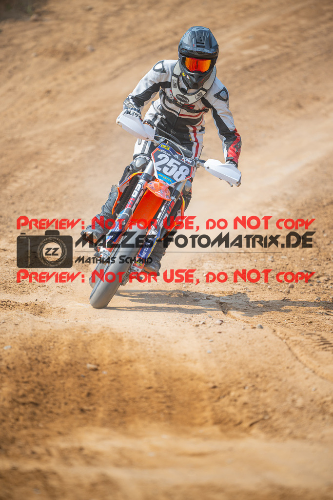 MaZZes-Fotomatrix-20260816-614799 | S2