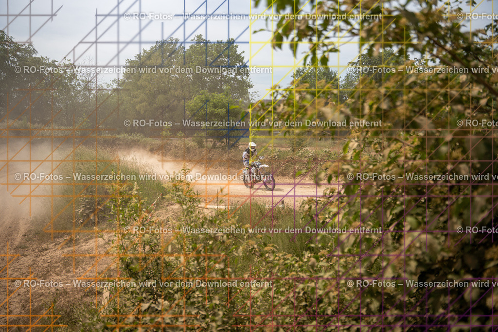 Niederwürzbach 3 Lauf-564 | Sportfotografie von RO-Fotos: Motorsport, Motocross, Enduro, Laufveranstaltungen und Triathlon. Professionelle Fotos von Sportlern und Events. - Realisiert mit Pictrs.com