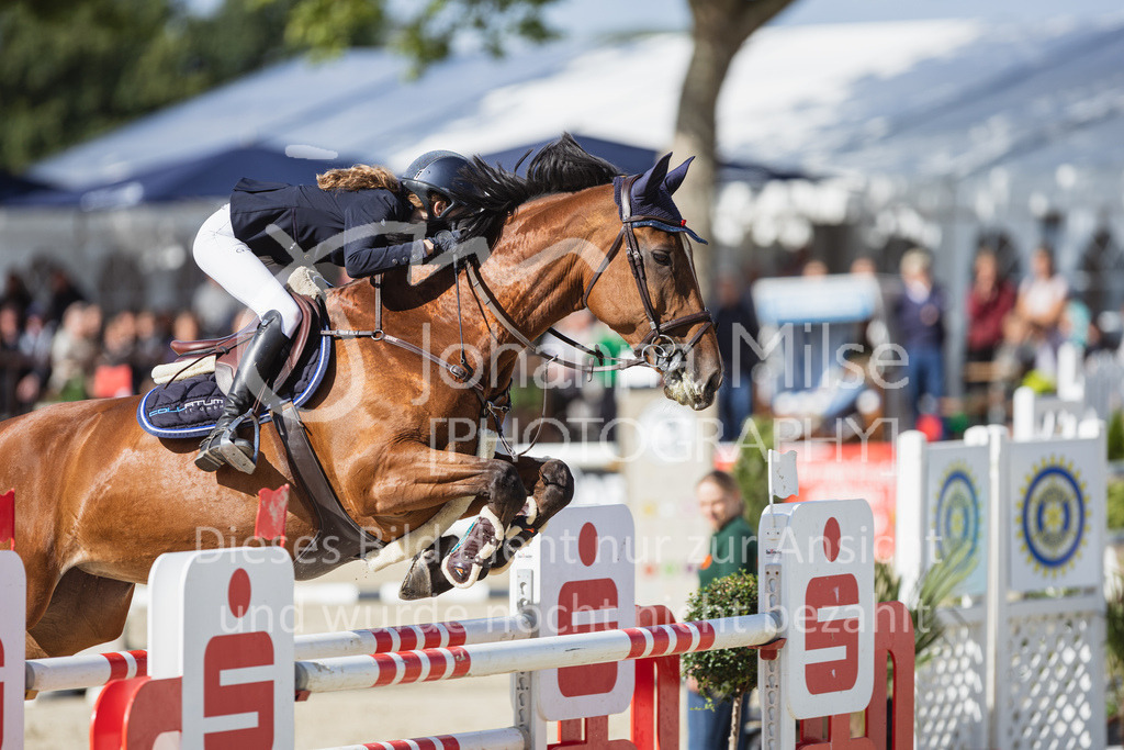 230730_BHO_GrosserPreis-586 | Deine schönsten Turniermomente als professionelle Fotos! Entdecke hochwertige Pferdesport-Fotografie im Online-Shop. Jetzt Fotos finden & bestellen!