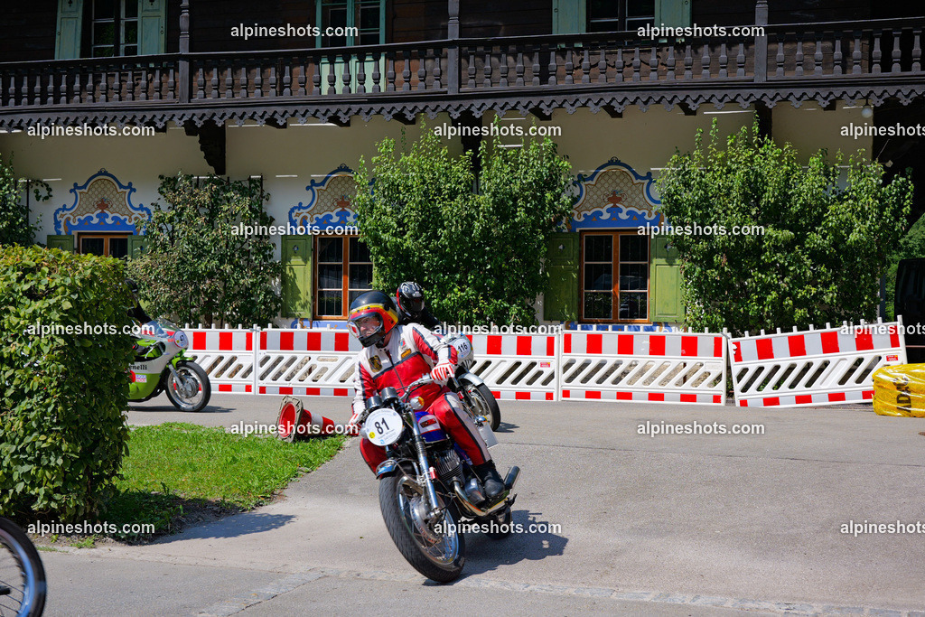 P1014780 | Erleben Sie atemberaubende, hochqualitative Fotos Ihrer Fahrt entlang der malerischen Alpenstraßen. Besuchen Sie alpineshots.com, um professionelle Aufnahmen Ihrer unvergesslichen Reise zu finden und zu kaufen - Realisiert mit Pictrs.com
