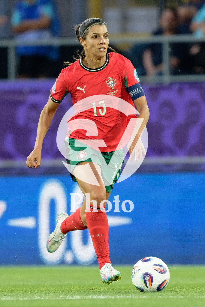 Portugal v Belgium: UEFA Women's EURO 2025 Group B | SION, SWITZERLAND - JULY 11: Carole Costa of Portugal runs with the ball  during the UEFA Women's EURO 2025 Group B match between Portugal and Belgium at Stade de Tourbillon on July 11, 2025 in Sion, Switzerland. (Photo by Giuseppe Velletri/Sports Press Photo/Getty Images)