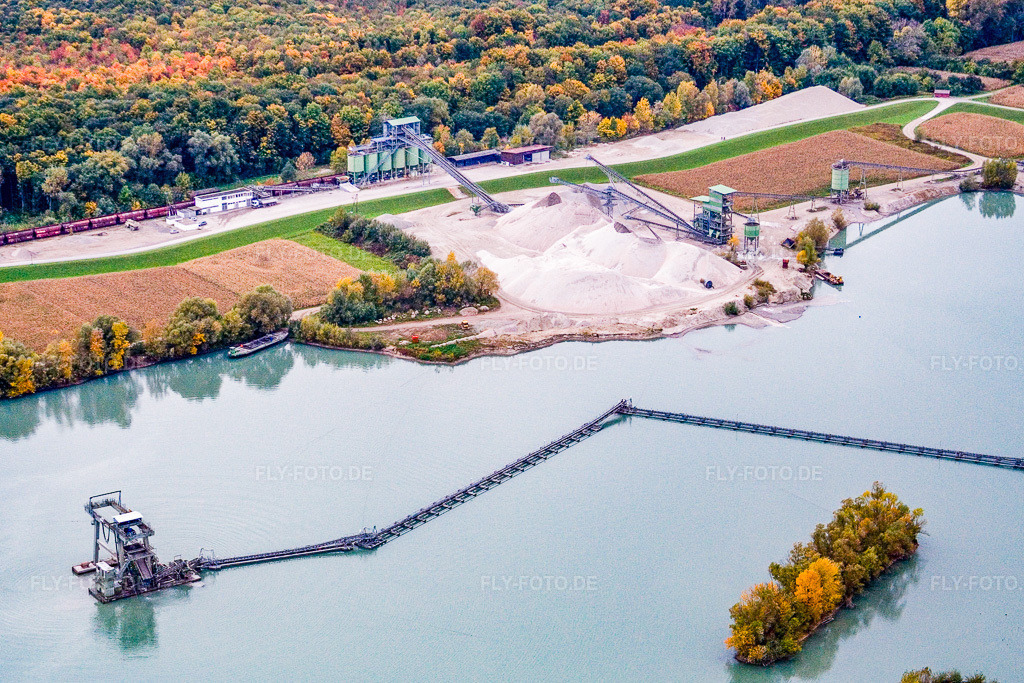 Luftbild: Kieswerk der WOLFF & MÜLLER Quarzsande am Baggersee in Hagenbach im Bundesland Rheinland-Pfalz in Deutschland. Foto: IMG_13801.jpg vom 08.10.2008 durch Werner Riehm/FLY-FOTO.de
