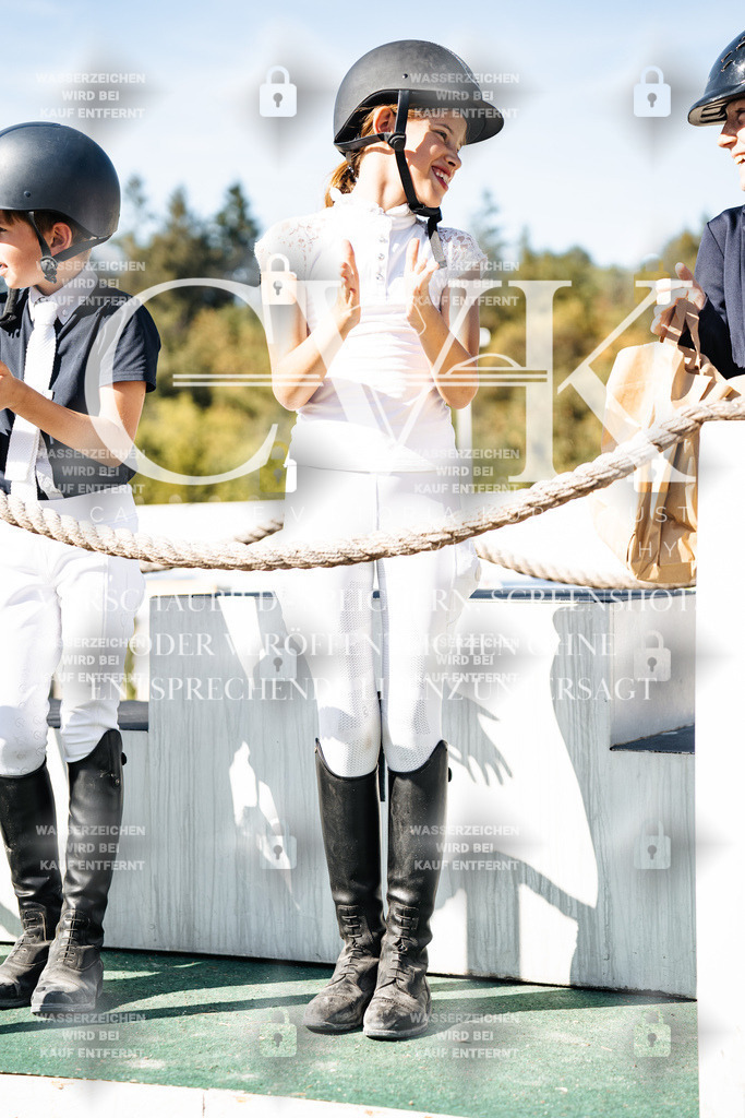 CK705007 | Turnierfotografie Pferdefotografie Trier Rheinland-Pfalz Pferdesport Reitsport Tierfotografie Sportfotografie Pferdevideo Pferdevideografie Equestrianvideography equestrianphotography  - Realisiert mit Pictrs.com