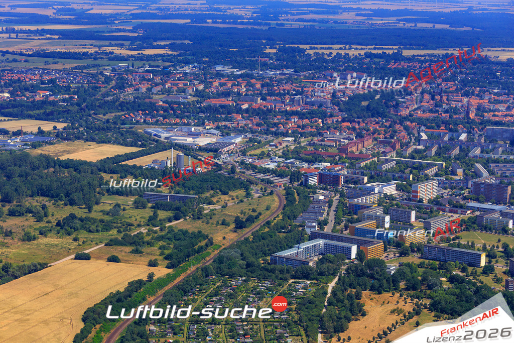 Das Luftbild der Stadt Standal wurde 2018 vom Flugzeug heraus erstellt (keine Drohne) Aufnahmehöhe ca.400 Meter- hohe Auflösung für beste Druck-Qualität