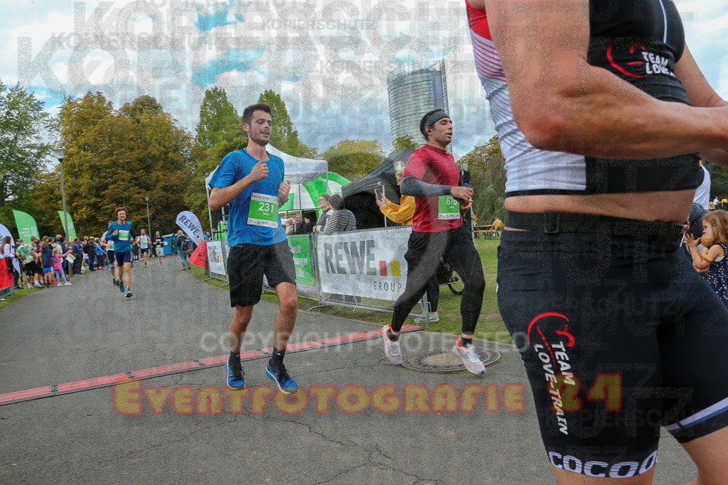 220925_1323_EX1_0695 | Sportfotografie im Rhein-Sieg Kreis, Köln, Bonn, NRW, Rheinland Pfalz, Hessen, etc. Unser Tätigkeitsfeld umfasst den Laufsport vom Volkslauf über den Marathon, Duathlon, Triathon bis zum Ultralauf wie Kölnpfad Ultra oder Schindertrail.