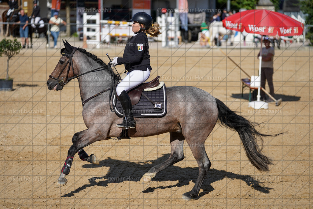20240824-FAH07288 | Thierhaupten 2024, Bayerisches Landesponyturnier, Turnierbilder, Ponybilder, Turnierfotografen Bayern, Fotoagentur Herrmann