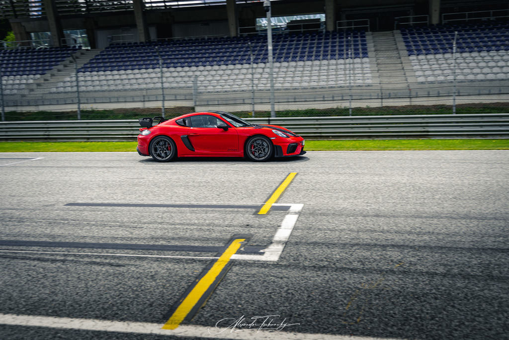 R6AT2795 _Alexander Tschuncky | Entdecken Sie die faszinierende Welt von Alexander Tschuncky Arts: Kreative Fotografie, atemberaubende Automobilkunst und hochwertiger Bilderdruck. Lassen Sie sich inspirieren! - Realisiert mit Pictrs.com