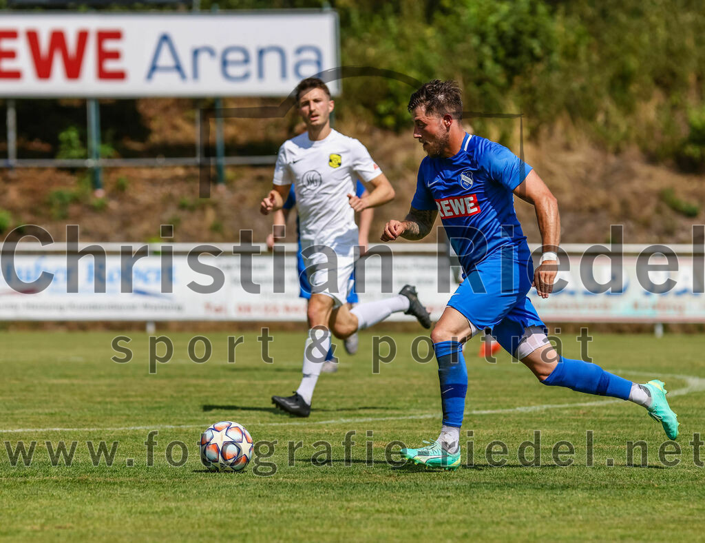 2023-07-22_100_FC_Eitting_gegen_FC_Moosinning | Eitting, Deutschland, 22.07.2023:
Fußball, Kreisliga 2023 / 2024, Testspiel, FC Eitting gegen FC Moosinning, Endergebnis: 0:4

Michael Schrödl (FC Eitting, #29)

Foto: Christian Riedel / fotografie-riedel.net