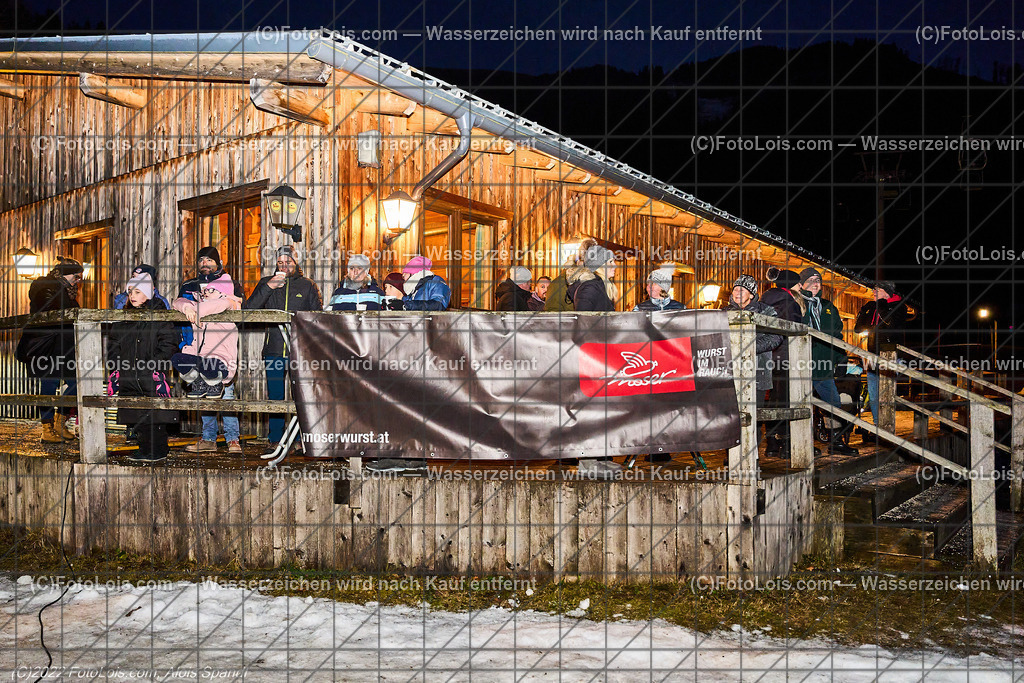 ALP0285_Nacht der Ballone_Lackenhof | (C)FotoLois.com, Alois Spandl, 'Nacht der Ballone' des Ballonclub ÖTSCHERLAND in Lackenhof/Weitental, gemeinsame Veranstaltung mit Tourismusverband ÖTSCHER, Mi 28. Dezember 2022.