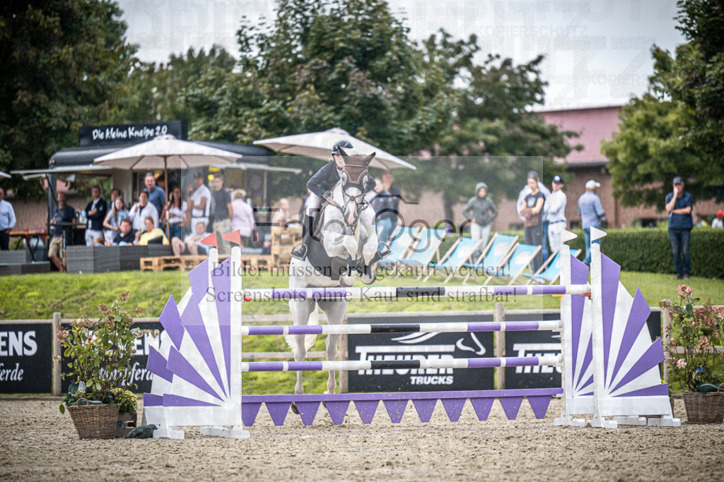 DOS_6546 | Entdecke hochwertige Reitturnierfotos von Foto Oger. Professionell, emotional und authentisch – jetzt Lieblingsmomente im Shop bestellen.Deutschlandweite Turnierfotografie. - Realisiert mit Pictrs.com