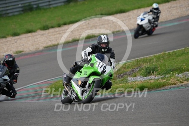 2024_05_13_PBK_13573 | Sportfotografie; SlowMotion; Video; Rennstrecke; Hafeneger; Speer; Racing; RSE; BMW; CBO; Trackday; Motorsportarena; Hockenheimring; Brno; Most; Barcelona; Valencia