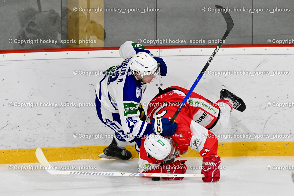 ESV Ferlach vs. UECR Eisbären Huben | #29 Bstieler Raphael UECR EISBÄREN HUBEN, #21 Kreuter David ESV Ferlach, ESV Ferlach vs. UECR Eisbären Huben, ESV Ferlach vs. UECR Eisbären Huben am 31.10.2025 in Ferlach (HTC Eishalle Ferlach), Austria, (Photo by Bernd Stefan)