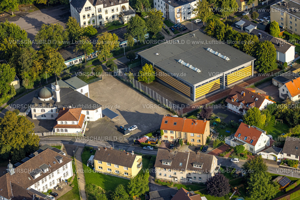 Werl230806920 | Luftbild, DITIB Werl Zentral Moschee, Sporthalle der Ursulinen, Werl, Werl-Unnaer Börde, Nordrhein-Westfalen, Deutschland