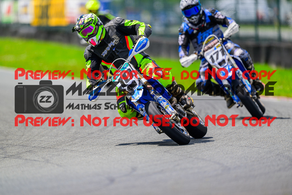 MaZZes_FotoMatrix_240623_6007705_8149 | S4