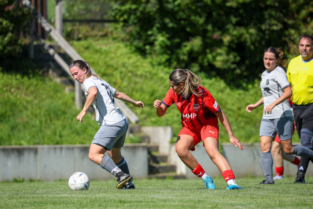 Fußball I FRAUEN I Saison 2025-2026 I Freundschaftsspiel I FC Loppenhausen - 1FC Heidenheim 1846 II I_250831_9911 | Fotopresso – Sportfotografie in Heidenheim & Umgebung. Professionelle Sportfotografie für unvergessliche Momente. Dynamische Action-Shots, emotionale Szenen & hochwertige Bilder. - Realisiert mit Pictrs.com