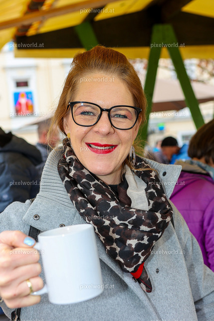 Faschingswecken am Hauptplatz Feldkirchen | Bildershop von pixelworld.at - Realisiert mit Pictrs.com