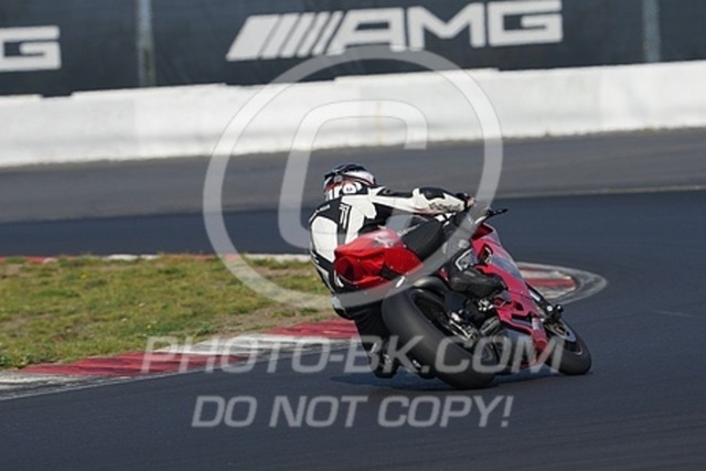 2023_09_12_PBK_22326 | Sportfotografie; SlowMotion; Video; Rennstrecke; Hafeneger; Speer; Racing; RSE; BMW; CBO; Trackday; Motorsportarena; Hockenheimring; Brno; Most; Barcelona; Valencia