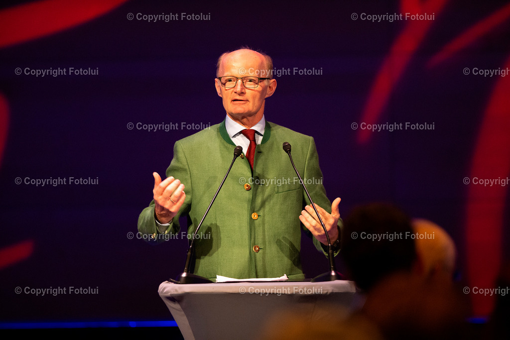 OBERBANKDRBELL_85 | bilder, linz, photo, foto, fussball, sport, fotolui, bundesliga