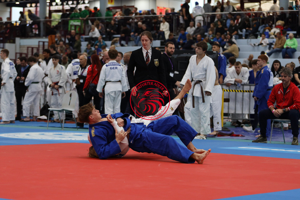 122-IMG_9104 | Fotos vom Adler Cup - Pictures from Adler Cup

Hier findet Ihr alle Eindrücke und großen Momente der Adler Cup Wochenenden. Here you will find all impressions and great moments of the Adler Cup weekends. - Realisiert mit Pictrs.com