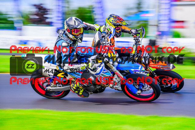 MaZZes_FotoMatrix_240713_6021986_3121 | S2