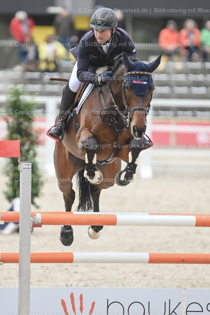20230514_CCI4_Springen_0405 | equistock