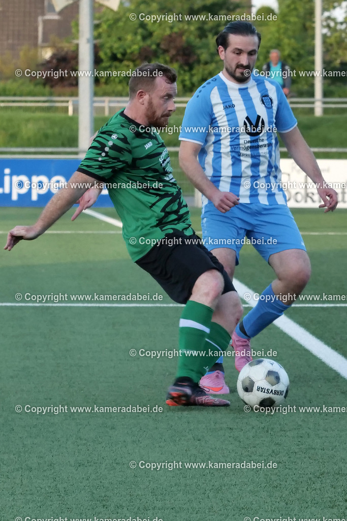 Fußball Kreispokal 25/26 Ü 32 : Spiel um Platz 3 : SV 08/29 Friedrichsfeld - SV Ringenberg AH  2 : 1 | Fußball Kreispokal 25/26 Ü 32 : Spiel um Platz 3 : SV 08/29 Friedrichsfeld - SV Ringenberg AH  2 : 1Spielort : Voerde Friedrichsfeld - Realisiert mit Pictrs.com