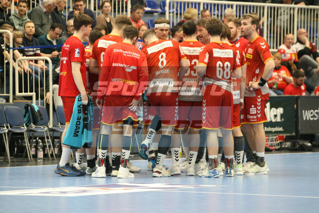 TUSEM Essen - HBW Balingen | Auszeit TUSEM - © Sportfoto-Sale (MK) - Realisiert mit Pictrs.com