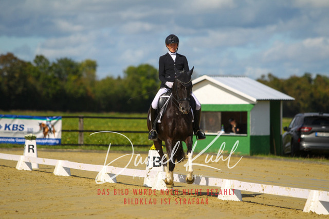 DKP44048 | Turniersportfotografie; Pferdefotografie; Dressurfotografie