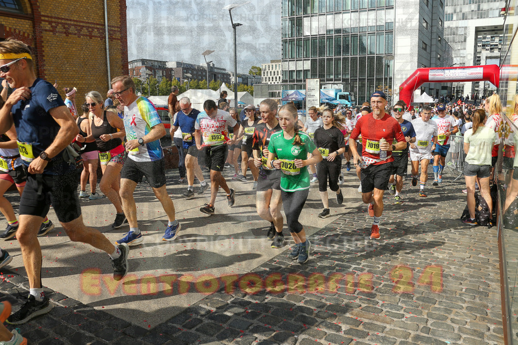 250920_1430_EX1_7320 | Sportfotografie im Rhein-Sieg Kreis, Köln, Bonn, NRW, Rheinland Pfalz, Hessen, etc. Unser Tätigkeitsfeld umfasst den Laufsport vom Volkslauf über den Marathon, Duathlon, Triathon bis zum Ultralauf wie Kölnpfad Ultra oder Schindertrail.