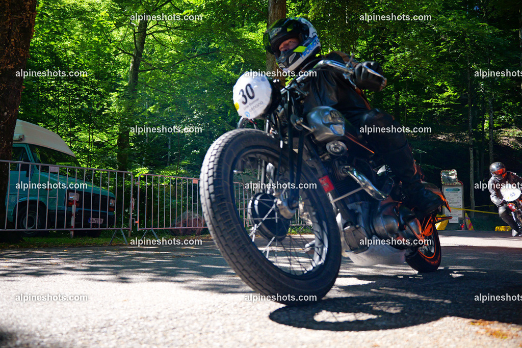 P1026087 | Erleben Sie atemberaubende, hochqualitative Fotos Ihrer Fahrt entlang der malerischen Alpenstraßen. Besuchen Sie alpineshots.com, um professionelle Aufnahmen Ihrer unvergesslichen Reise zu finden und zu kaufen - Realisiert mit Pictrs.com