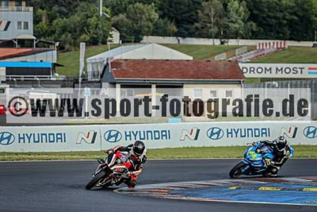 spof6065 | Professionelle Fotos von Sportveranstaltungen, aber auch Hochzeiten und anderen Events. - Realisiert mit Pictrs.com