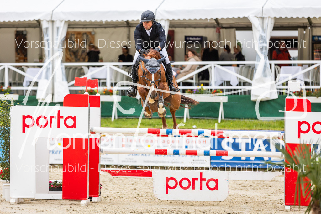 BHO-2PhSpr-M-5-2376 | MomenTaufnahmen Pferdesportfotos