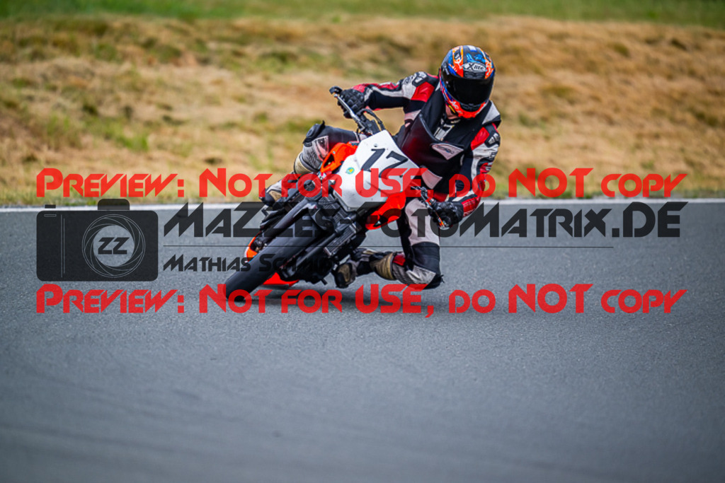 MaZZes_FotoMatrix_220723_1539 | TWIN