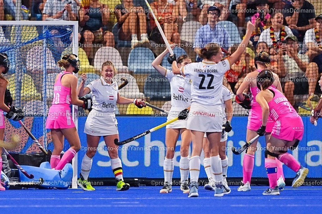 xydrx15082504053 | 15.08.2025, xydrx, Frauen EuroHockey Championship 2025, Halbfinale, Belgien - Deutschland, Sparkassenpark Mönchengladbach: Torjubel nach dem Tor zum 1:1 für Belgien