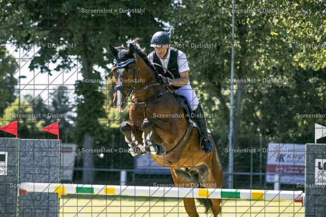 _W6A1124 | ronjaprokoschfotografie - Realisiert mit Pictrs.com